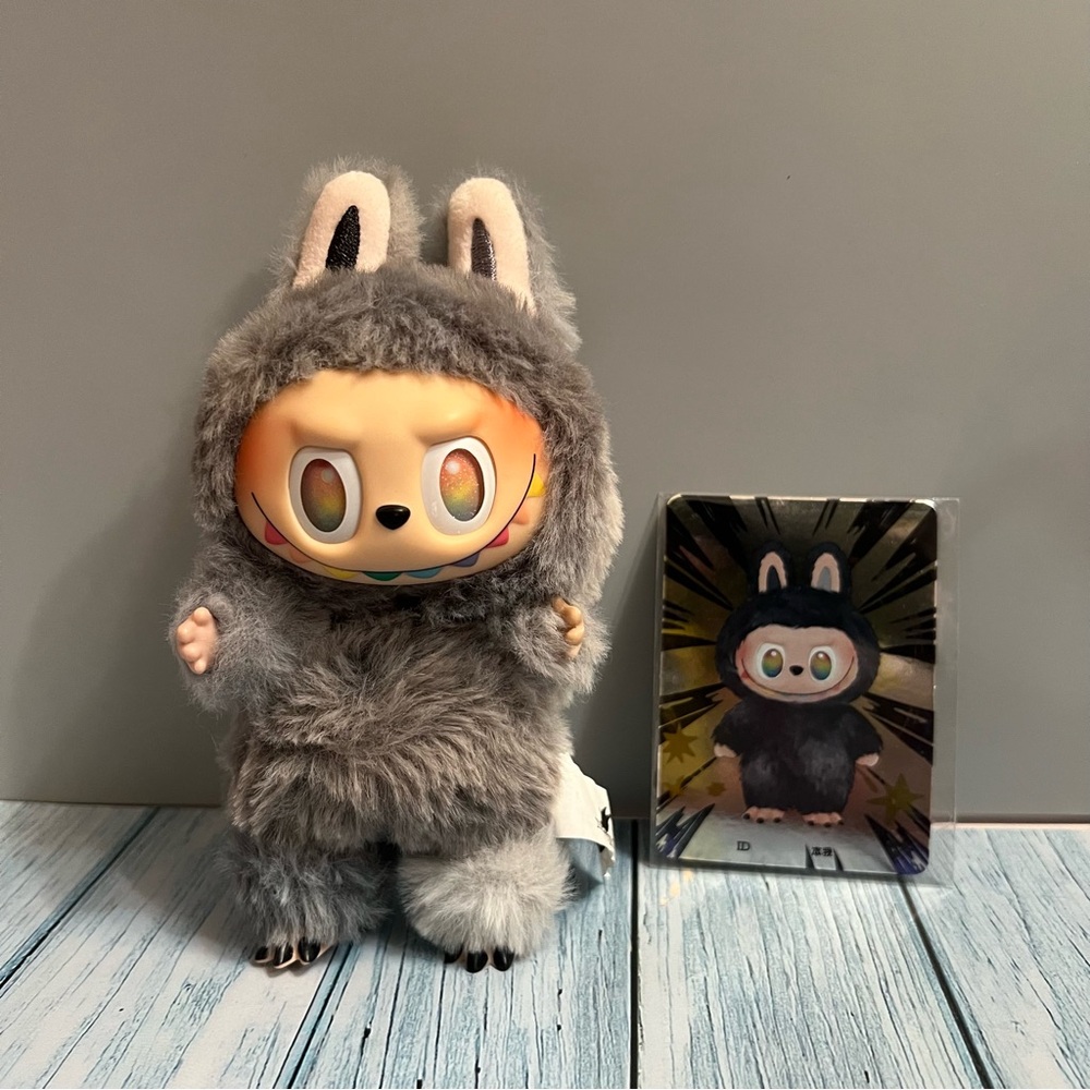 Labubu Big into Energy Secret ID Please read description!